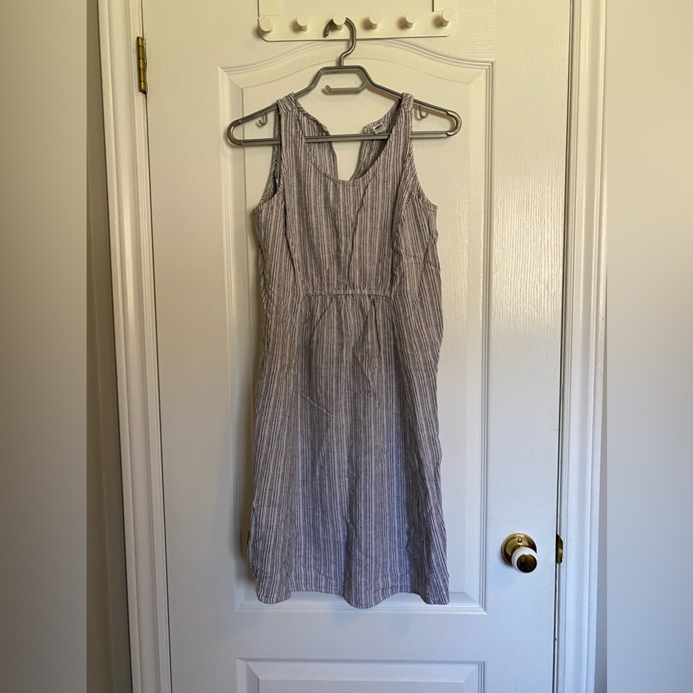Old Navy Maternity Dress Size M